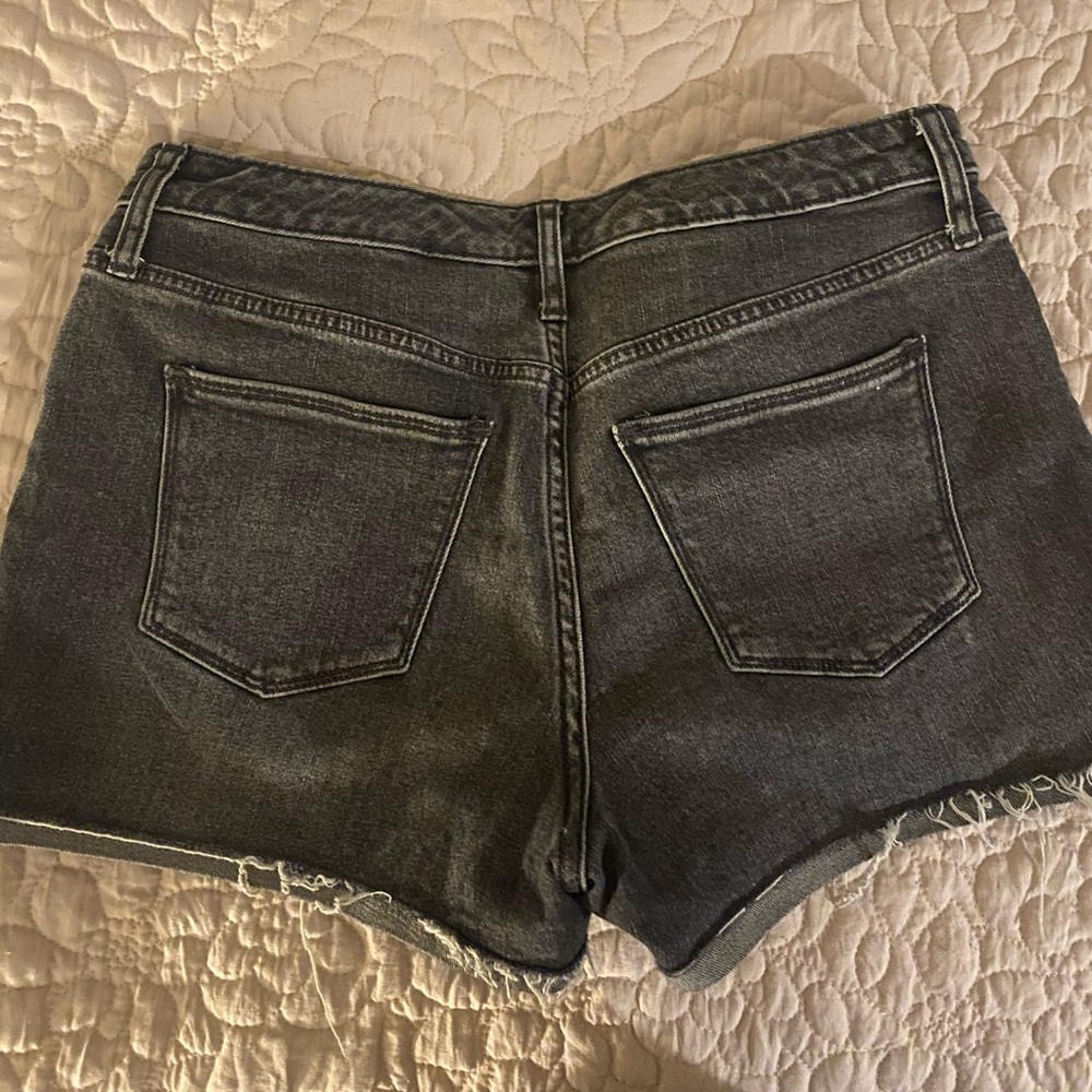 Universal Thread High Rise Shortie Size 6 - Picture 3 of 3